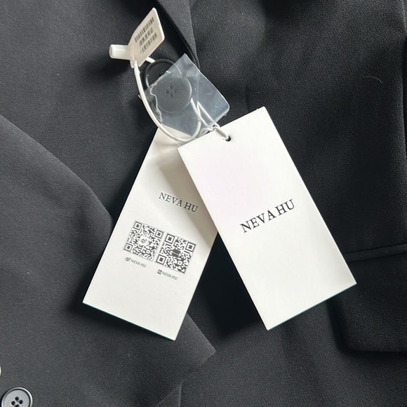 NEVA HU black designer jacket blazer slimming and casual, fall collection size S - Picture 13 of 16